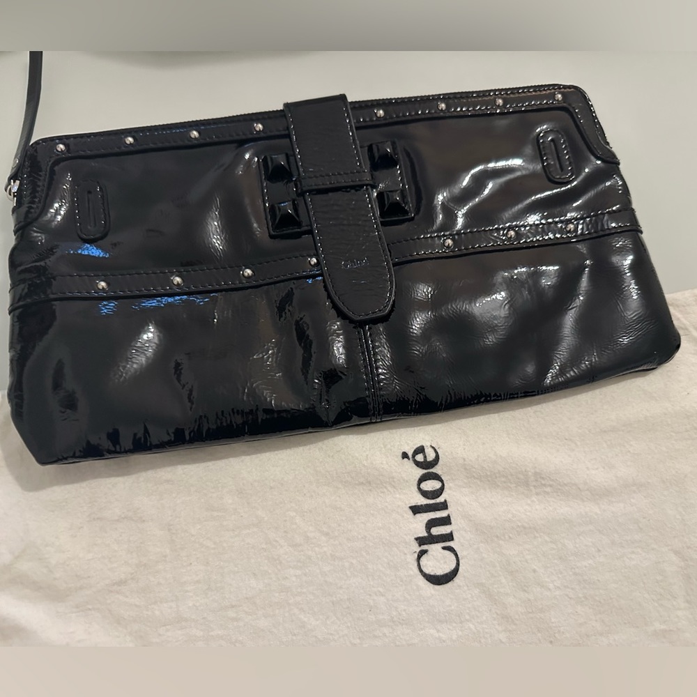 🔥last offer 🔥Like new Authentic Chloé big patent leather clutch.